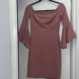 Womens size 7/8 off the shoulder knee length dress